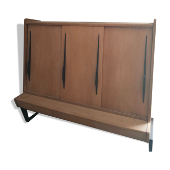 High sideboard by Gérard Guermonprez dating from the 1950s in blond oak