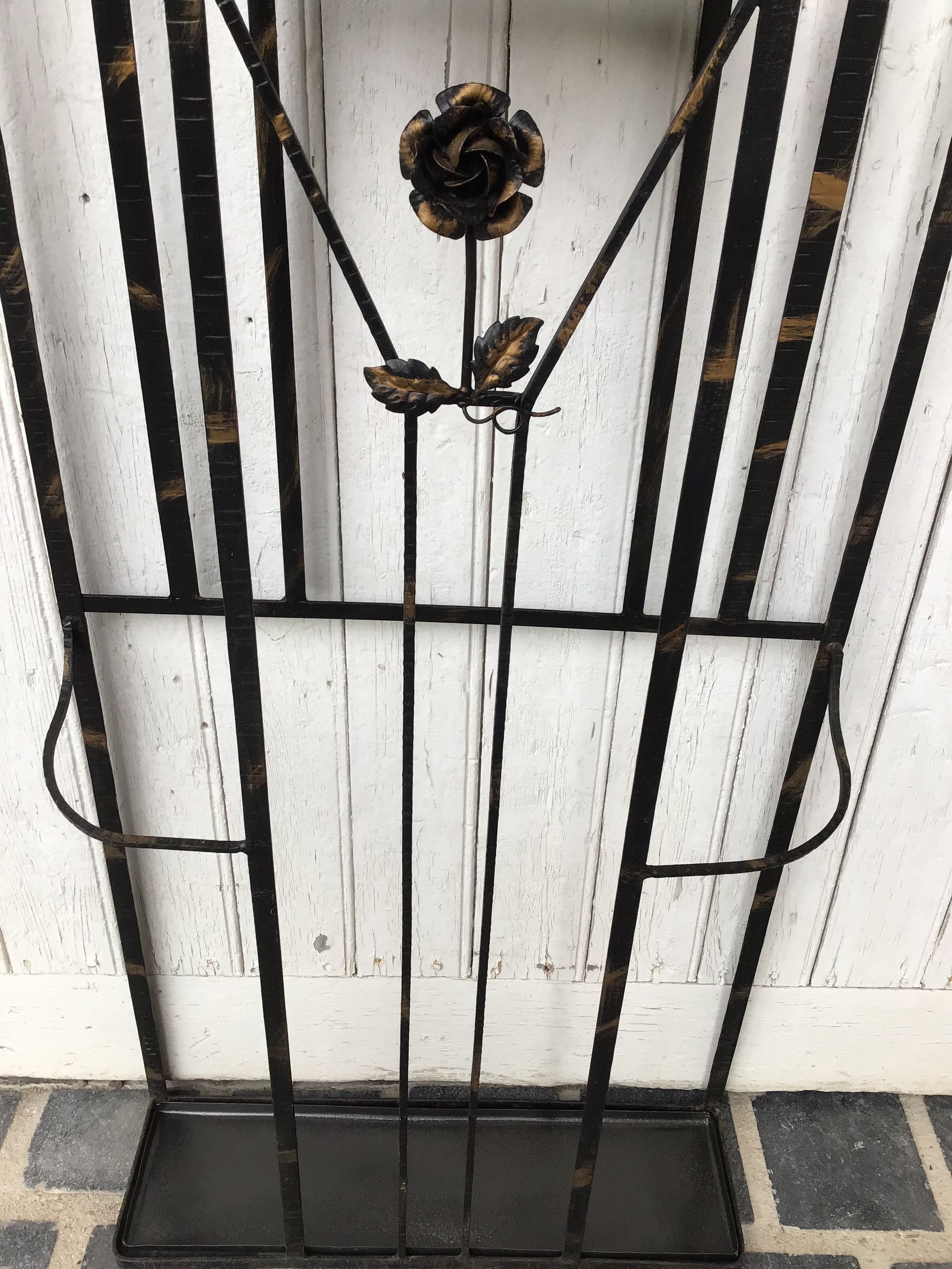 Art Nouveau coat rack cloakroom