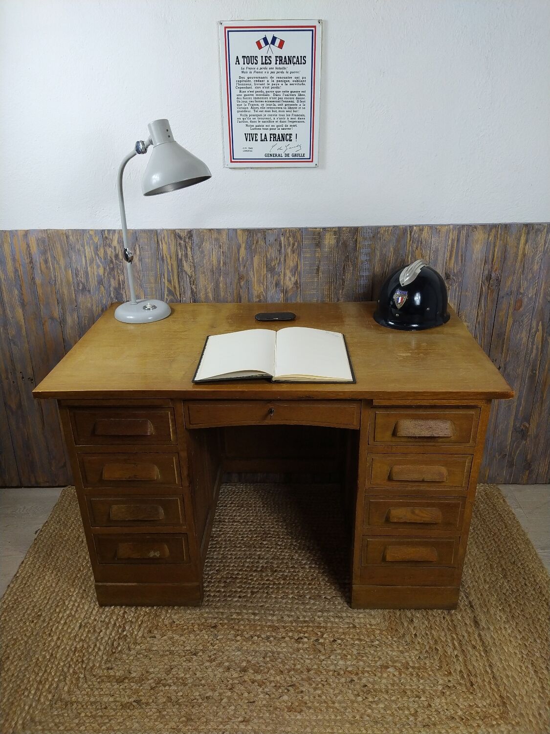 Bureau de maître d'ecole