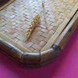 Pretty serving tray in woven bamboo and rattan. 70s. Vintage.