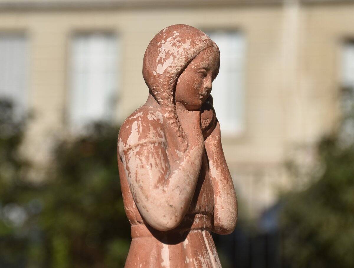 Henri-Paul Rey, Girl with the Dove (circa 1950)