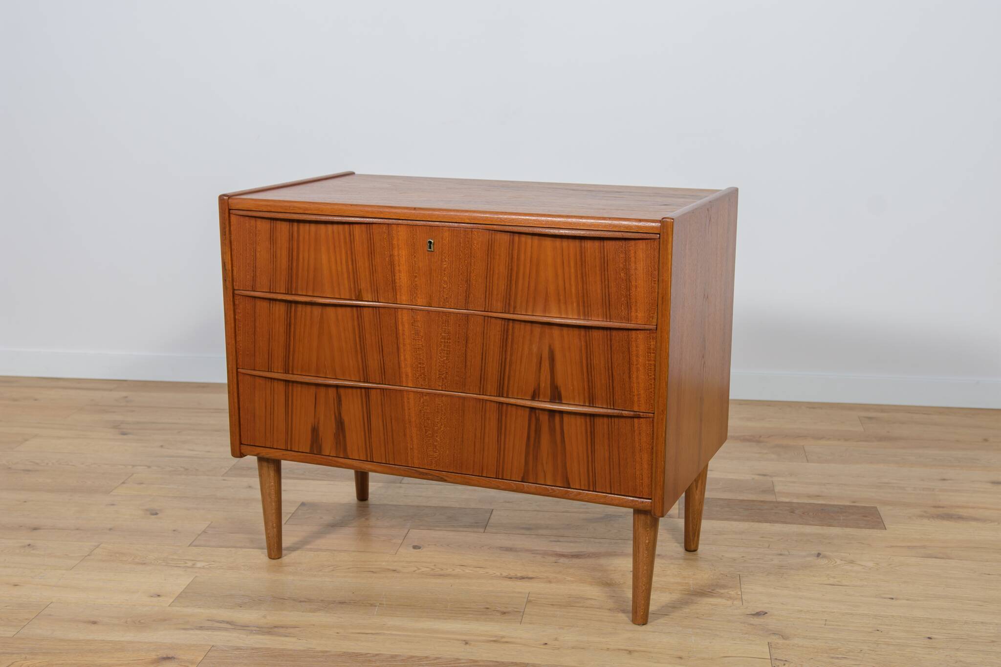 Mid-Century Danish Teak Dresser, 1960s