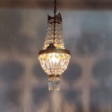 Balloon chandelier with pendants