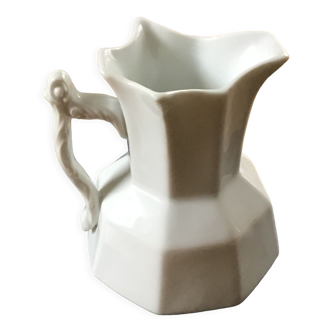 Pitcher