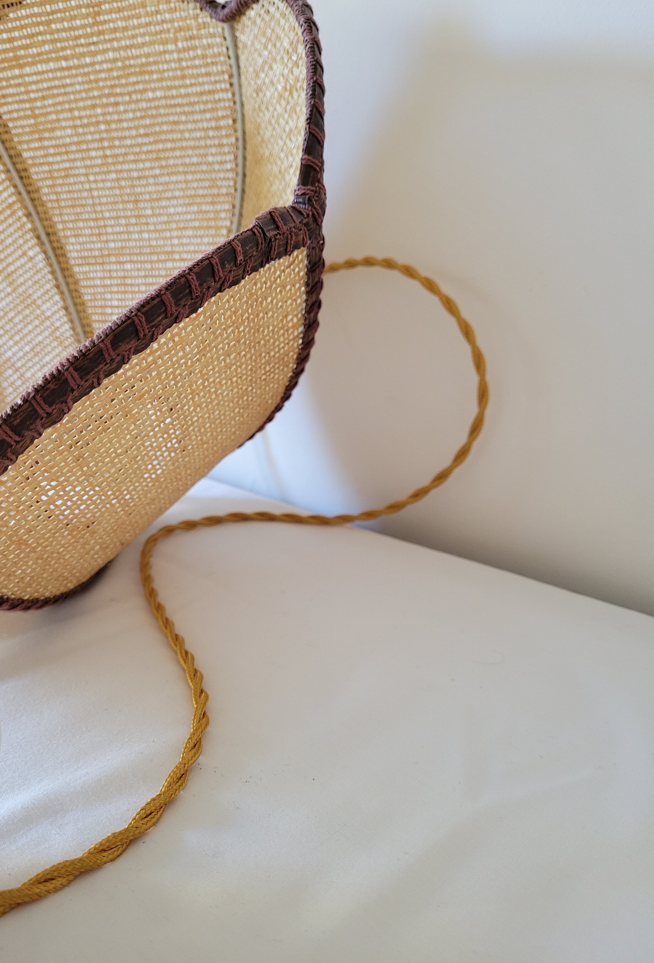 Rattan flower suspension