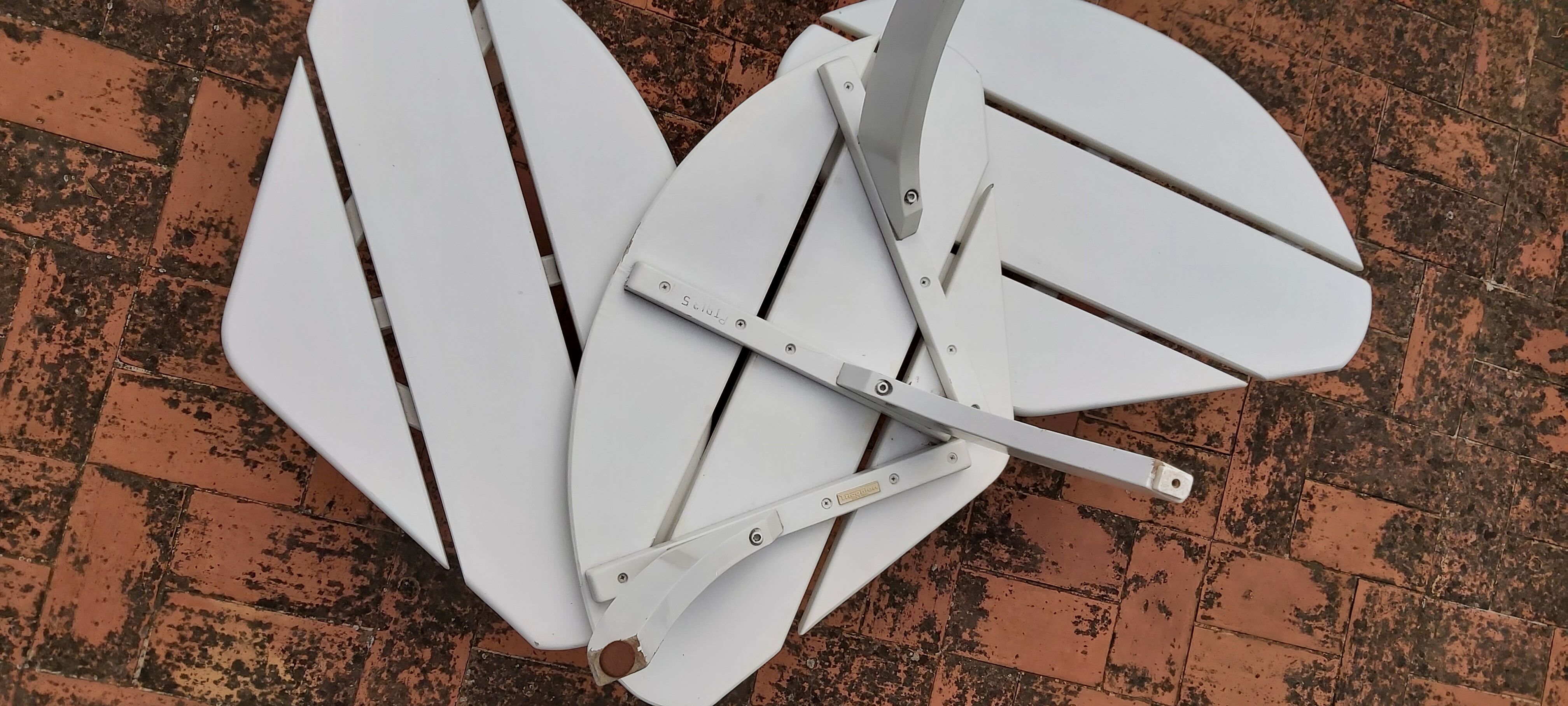 3 coffee tables triconfort 1960