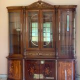Buffet cupboard showcase