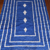 Klein blue and white Moroccan Berber rug