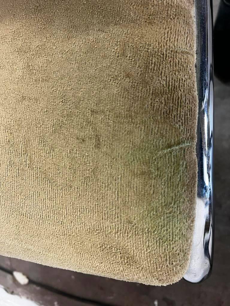 Set of 4 vintage chrome chairs