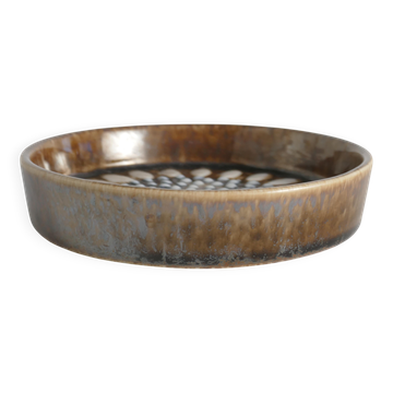 Handmade Sunflower Plate by Sylvia Leuchovius for Rörstrand Atelier, Sweden 1971