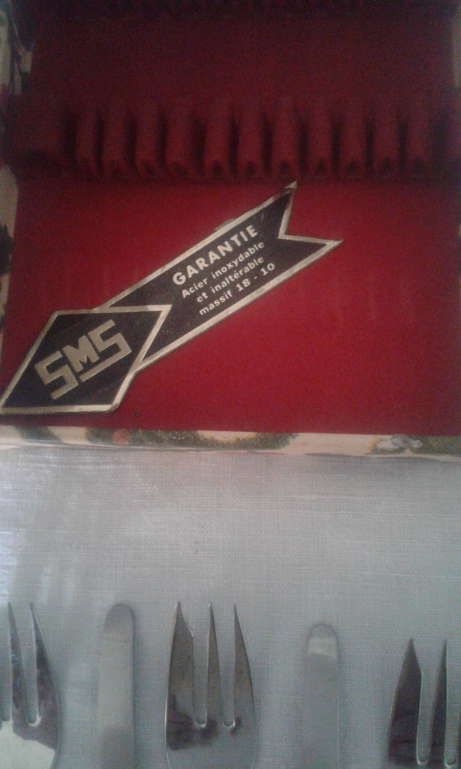 Box of 12 cake forks