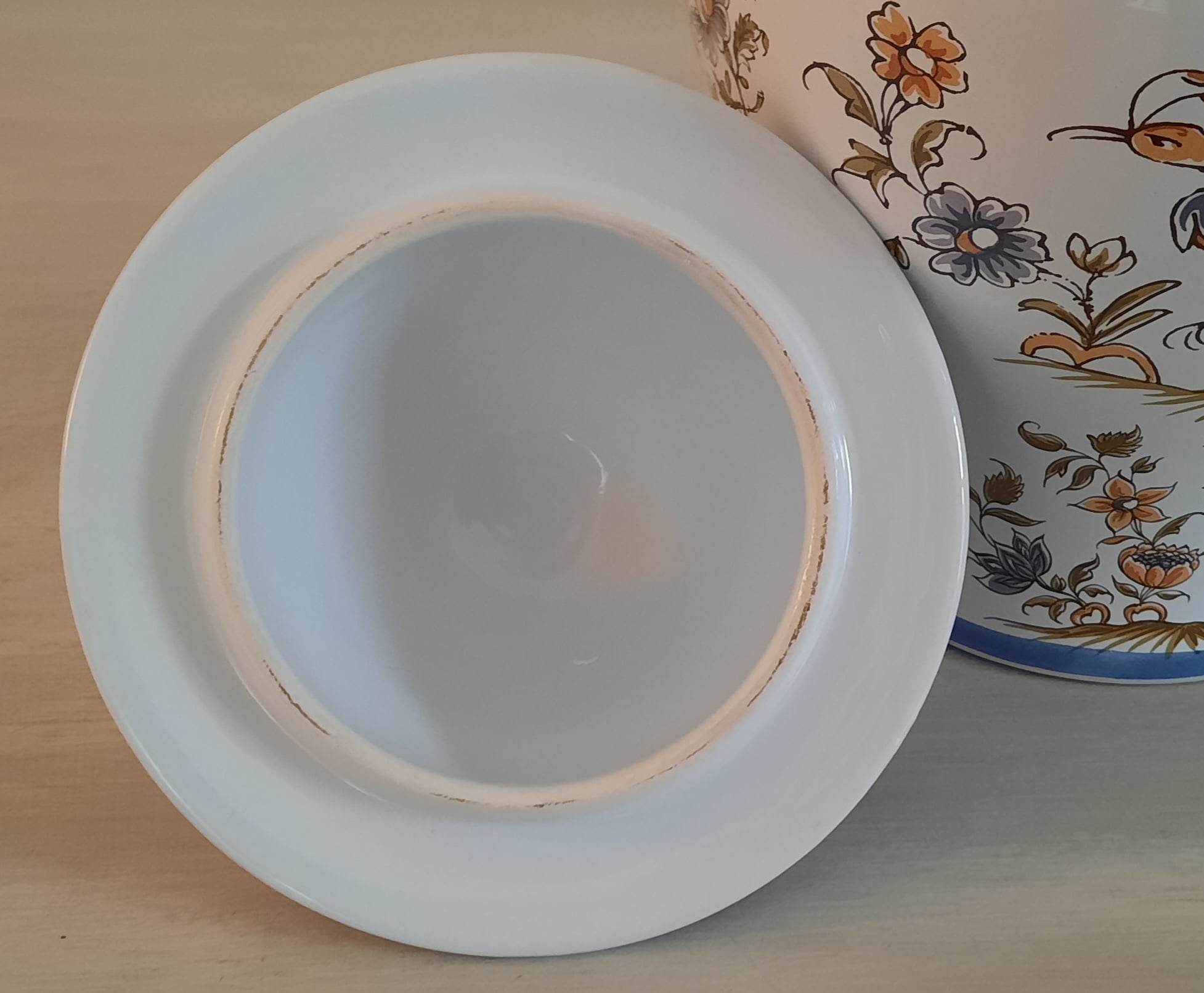 Apothecary pot "mentae" in faience of moustiers