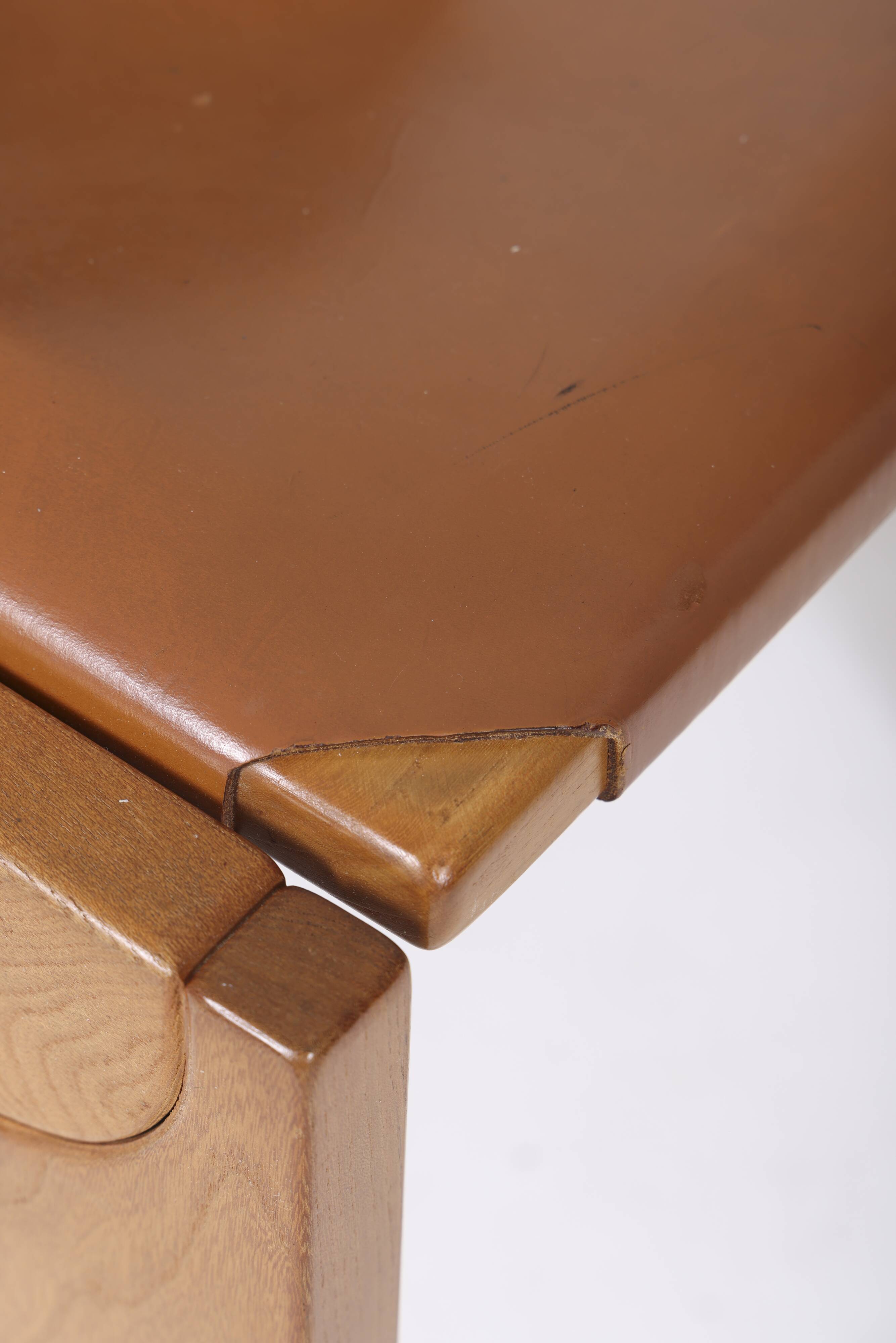Chaises marron en cuir et bois, 1970s