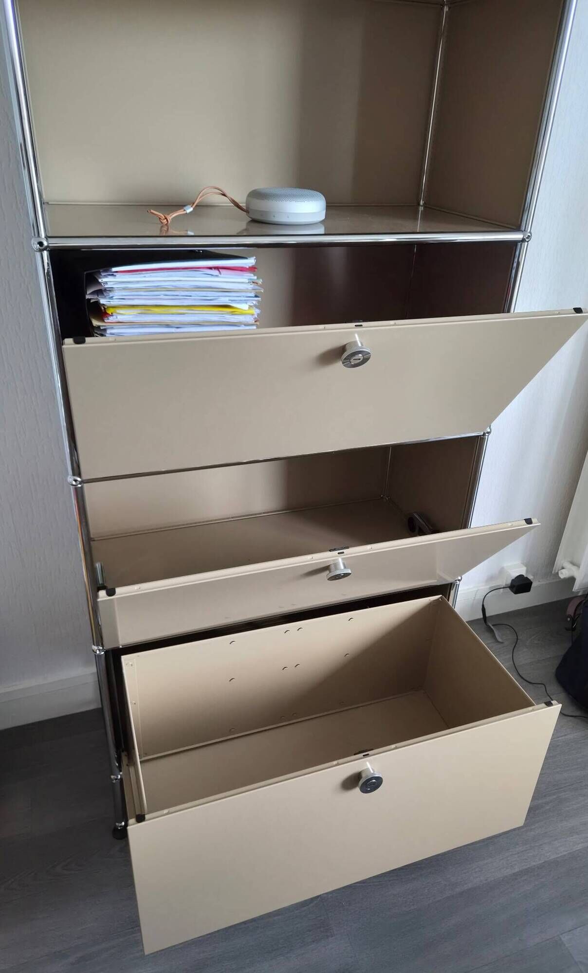 Beige USM furniture