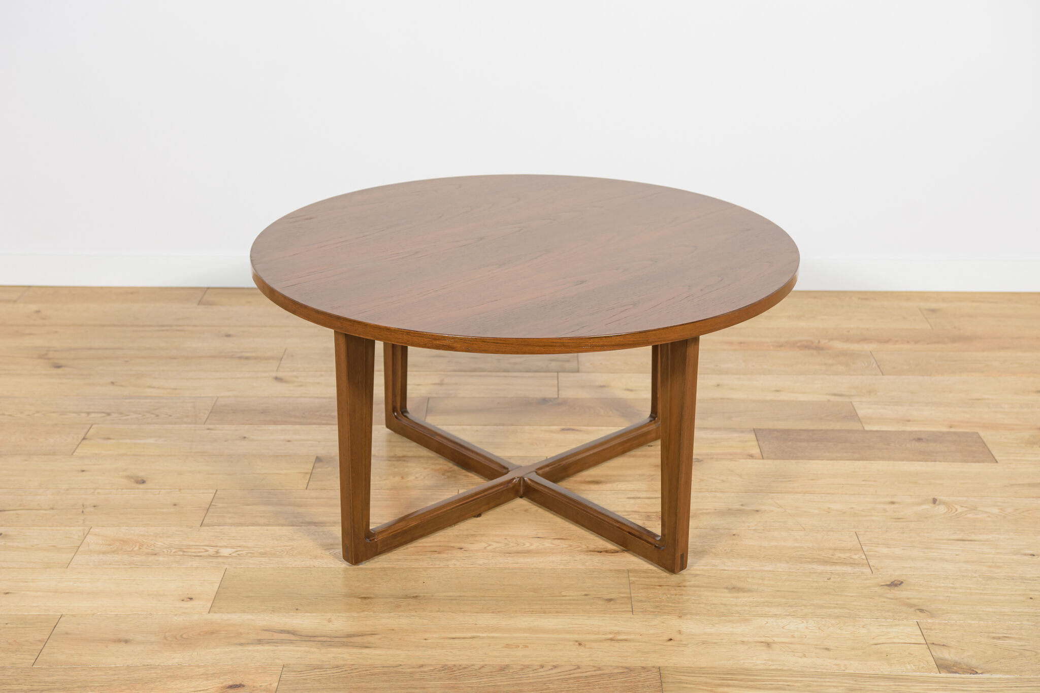 Round mid-century teak coffee table from Remploy, United Kingdom, 1970s
