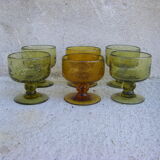 Set of six glasses or bubbled cups