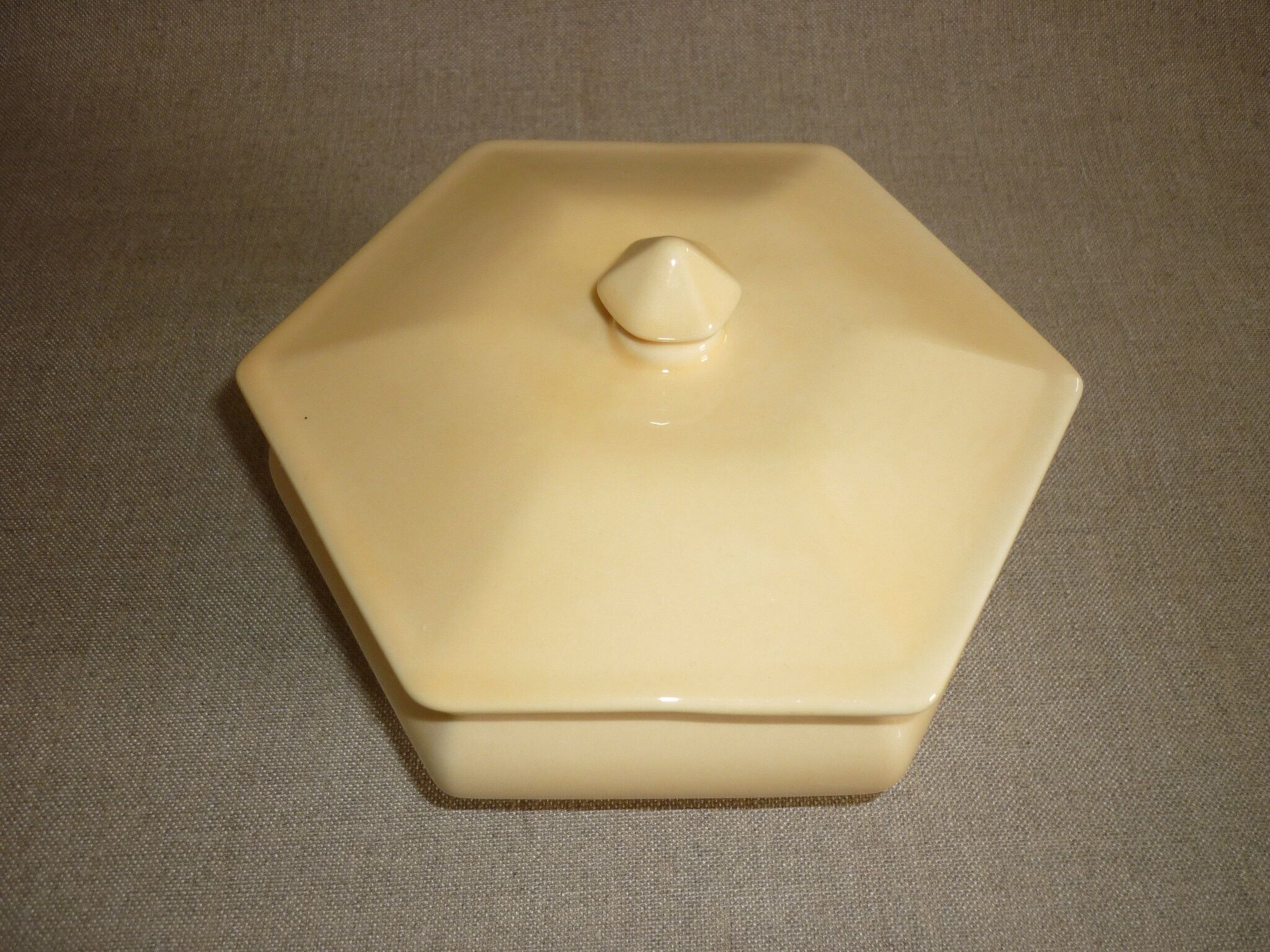 Yellow What's earthenware candy box