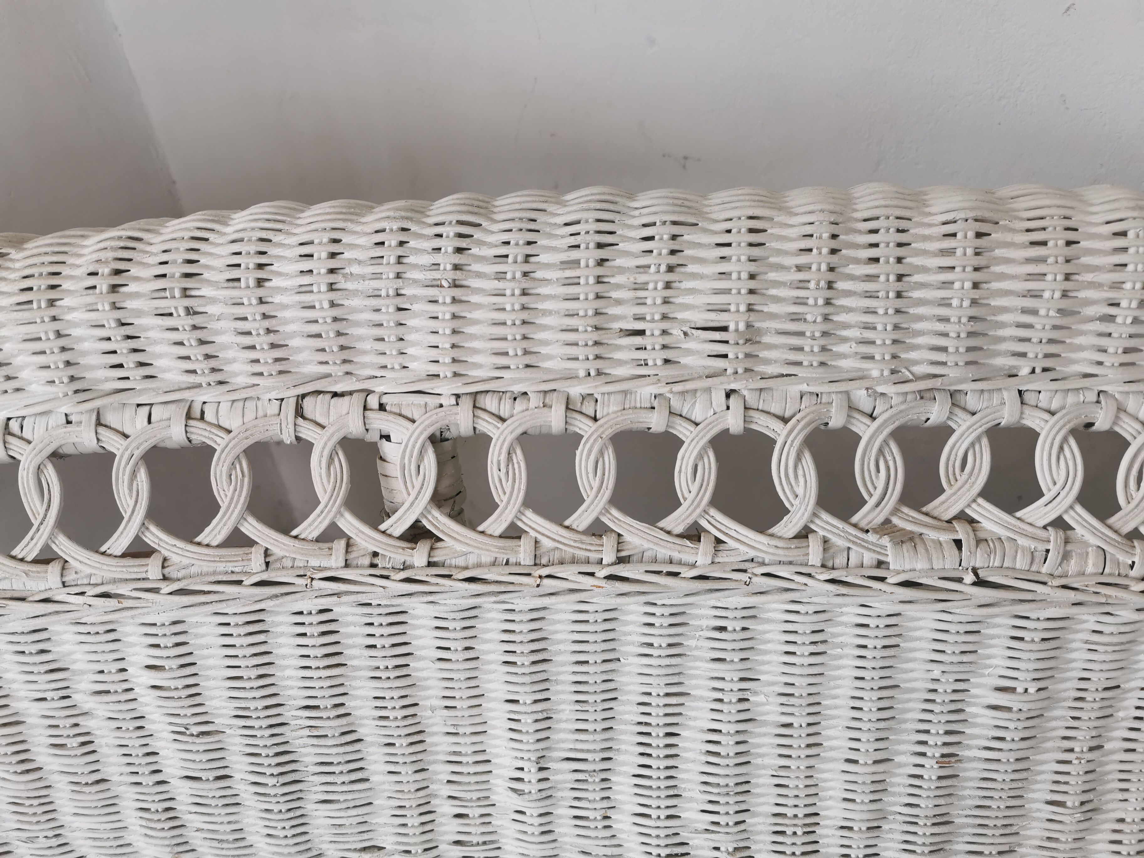 Banquette en rotin blanc