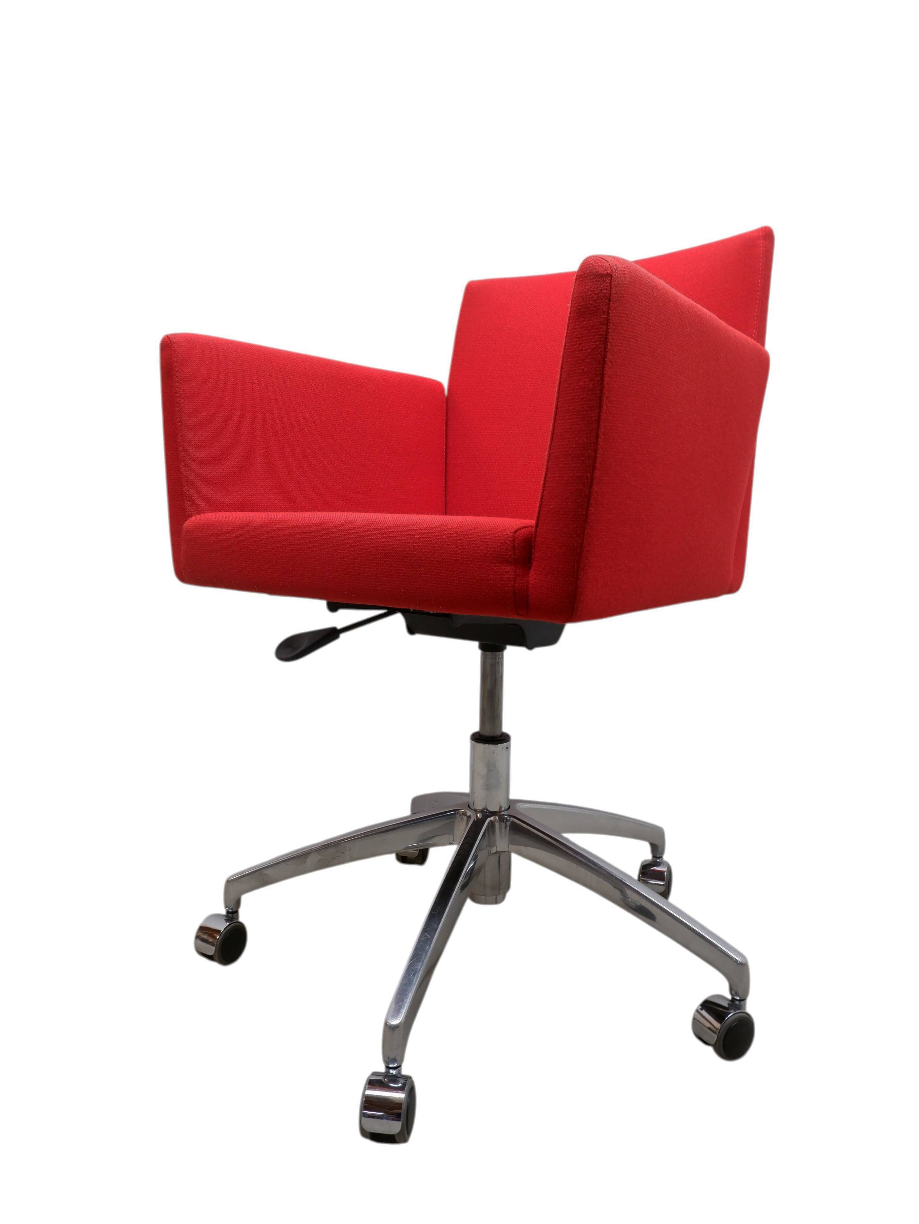 Artifort Paco office chair
