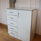 Bathroom furniture in formica 70s