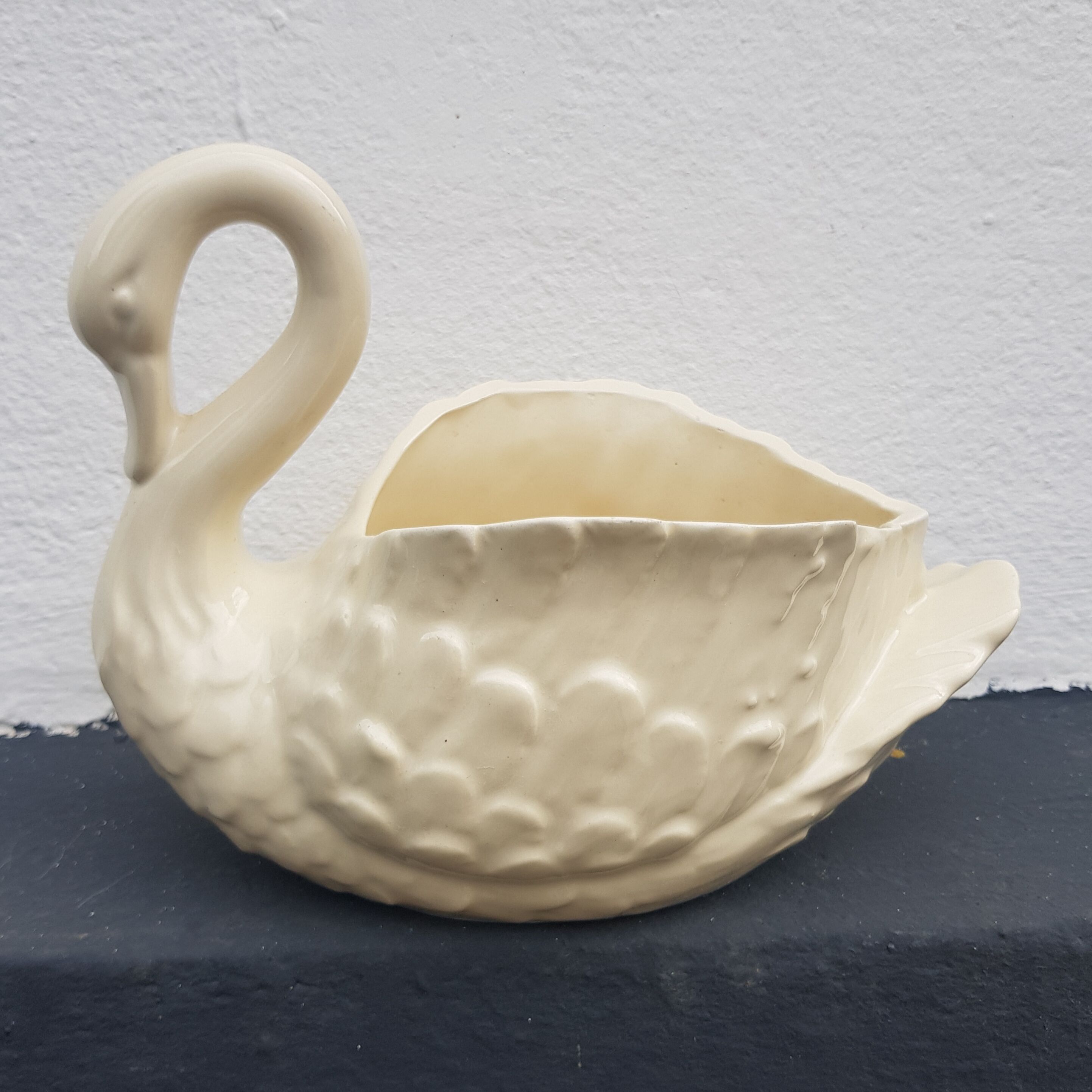Pot Swan