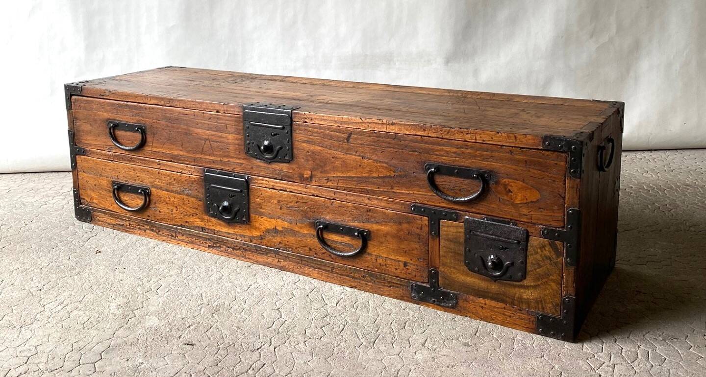 Japanese tansu chest