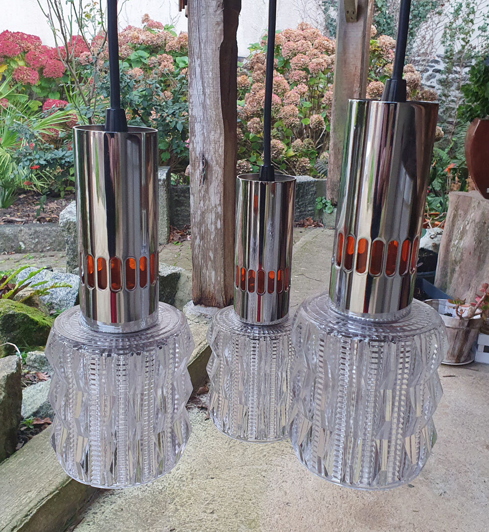 Raak waterfall suspension, Amsterdam, chrome and glass, 70s