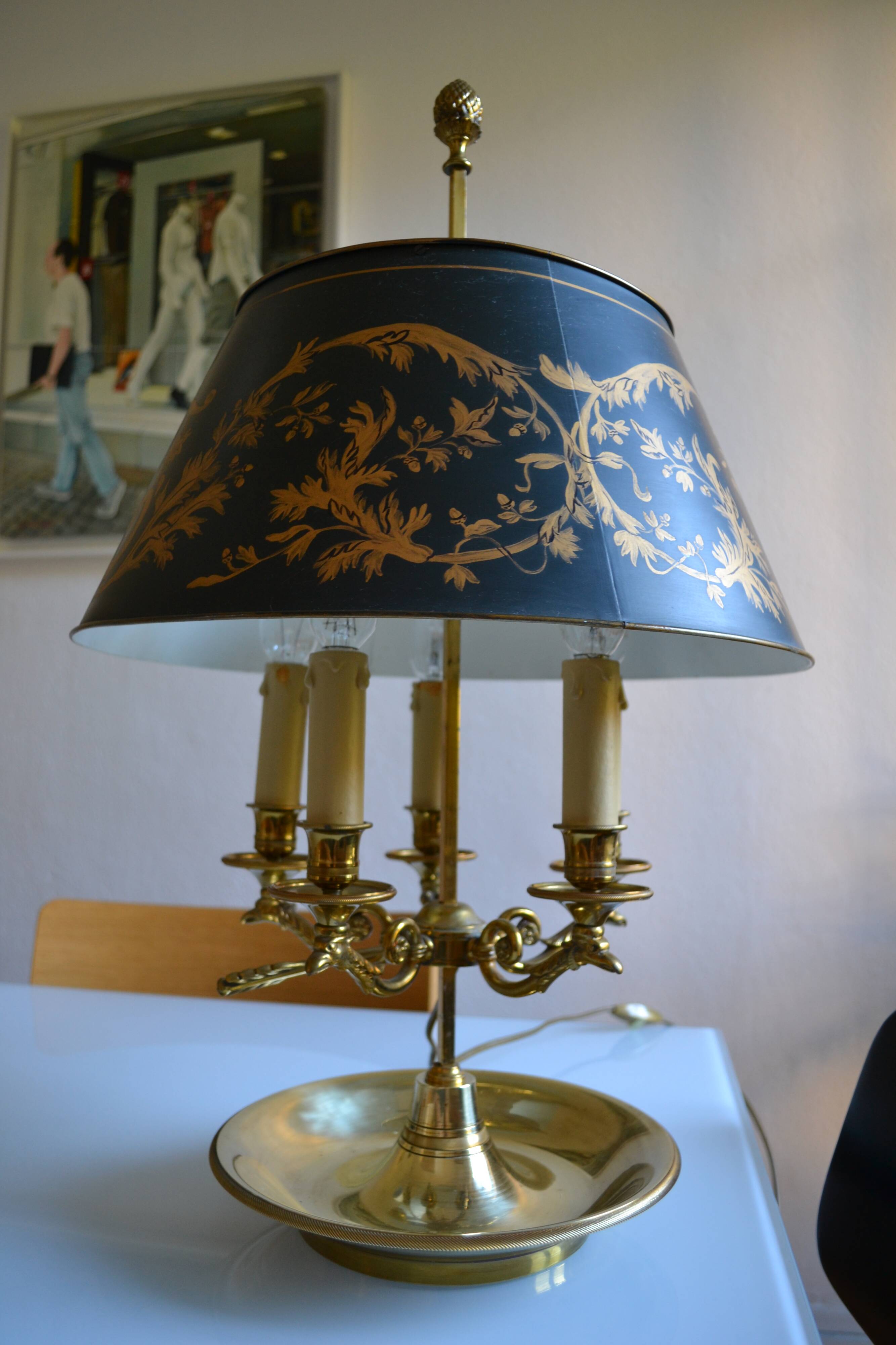 Large hot water bottle lamp with 5 bronze lights, empire style