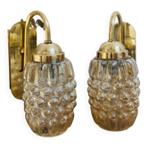 Pair of wall lights in brass and moulded bubble glass, style Helena Tynell.