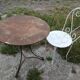 Table et chaise anciennes