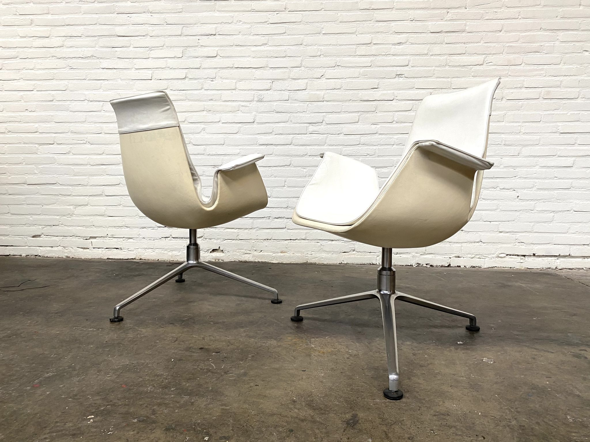 Vintage White Leather "Bucket Chair" by Fabricius and Kastholm for Kill international, set of 2.