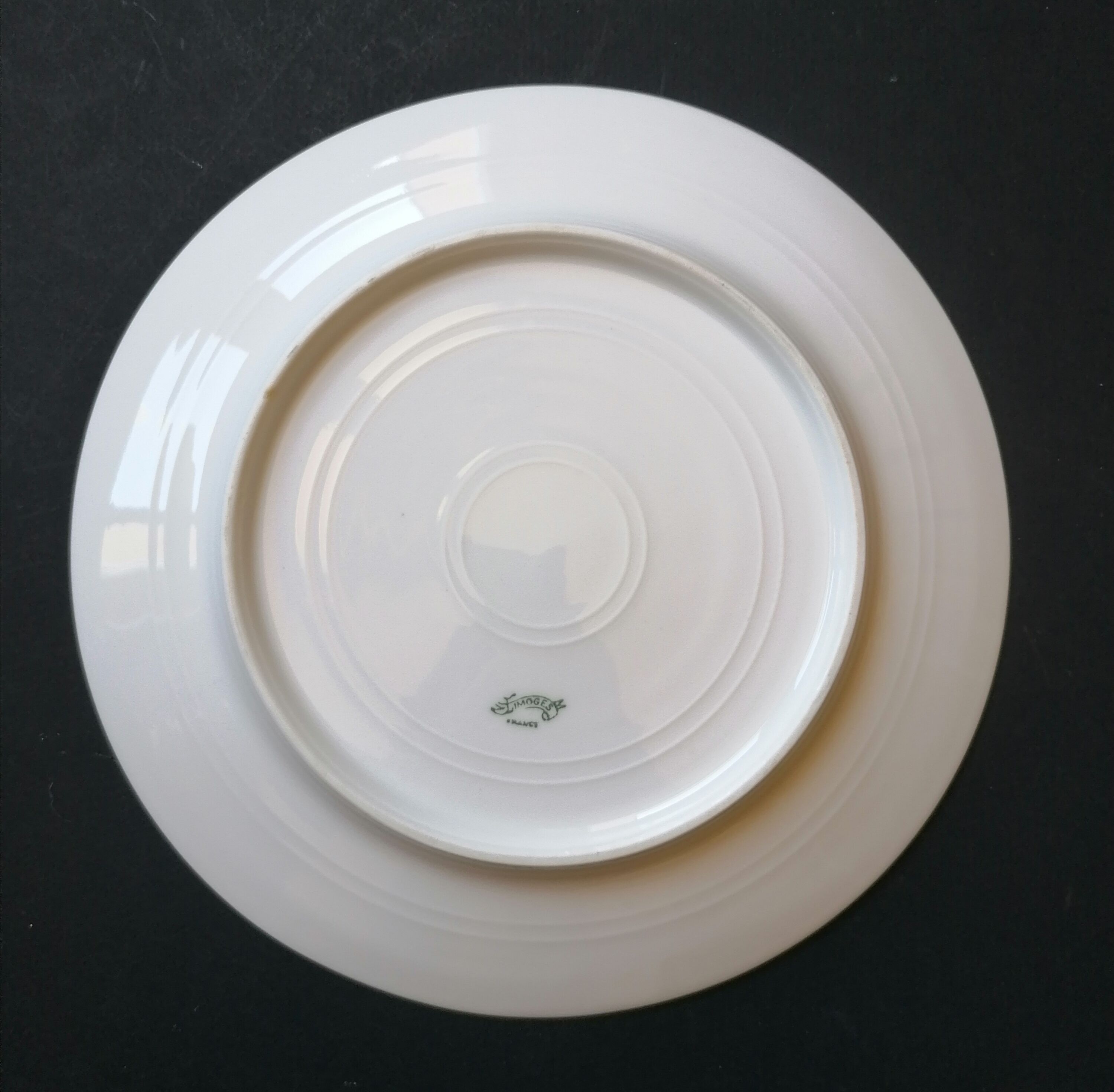 6 flat porcelain plates Limoges