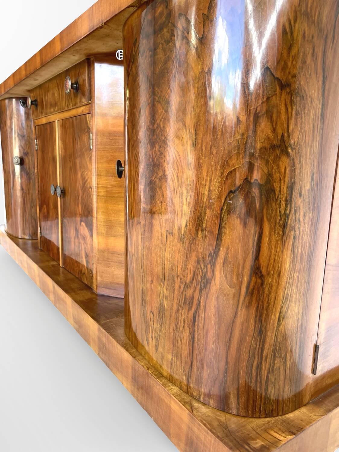 Impressionnant buffet Art déco italien des années 1930/1940