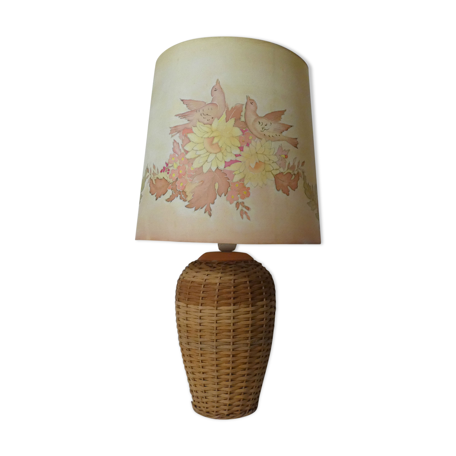 Rattan lamp and silk paint