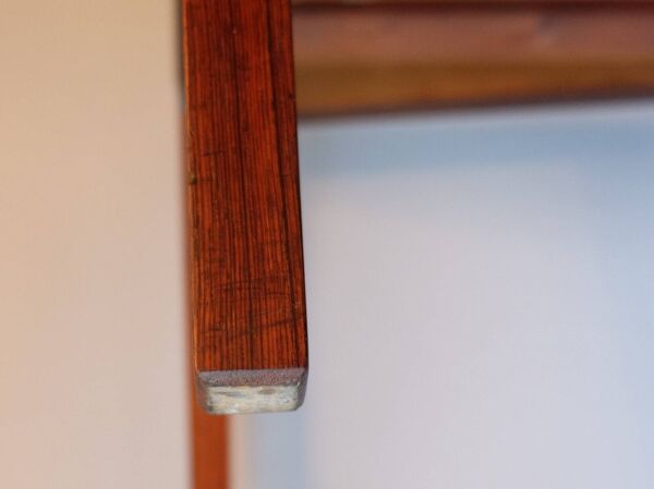 Table basse danoise en palissandre et carreaux de céramique bleus, Danemark, années 1960