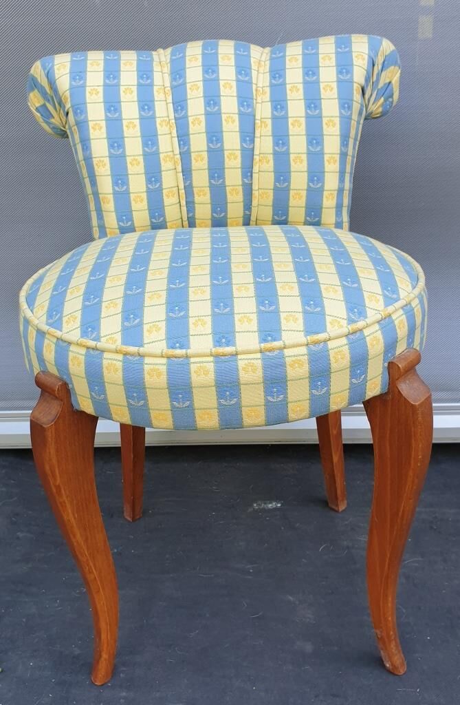 Bedroom hairdresser upholstery chair 1940