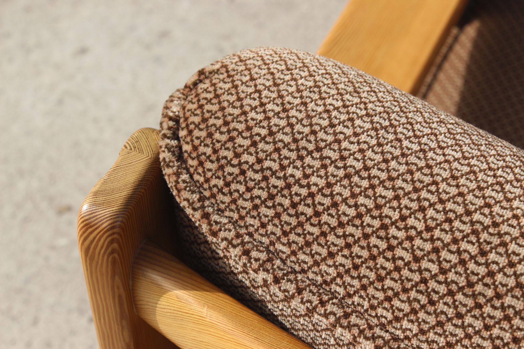 Vintage Scandinavian sofa in solid pine 50s/60s