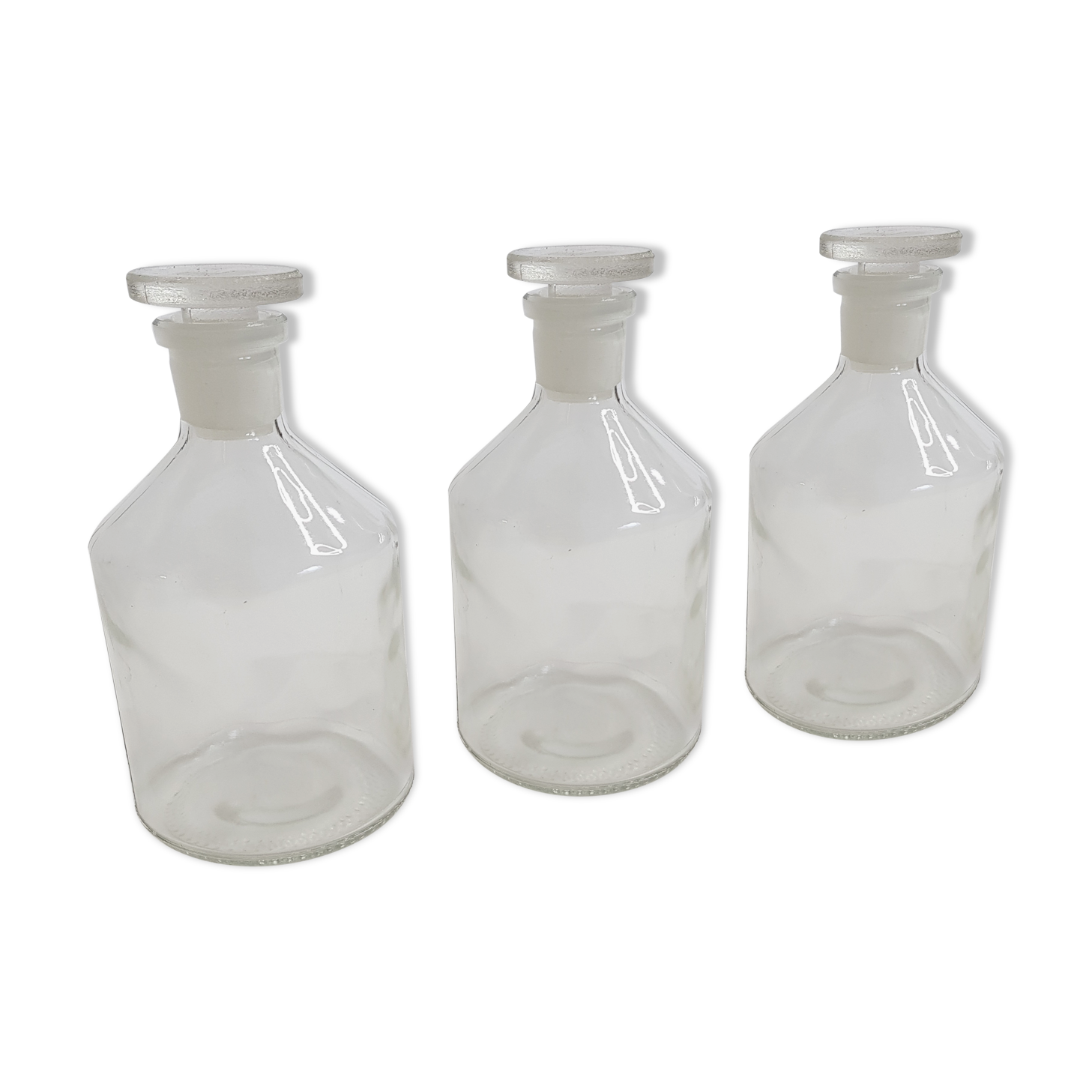 Ensemble de trois flacons de laboratoire pharmacie 250 ml