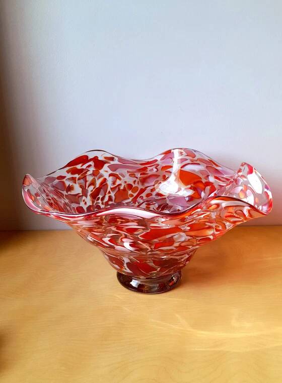 Blown glass bowl from Murano 1970