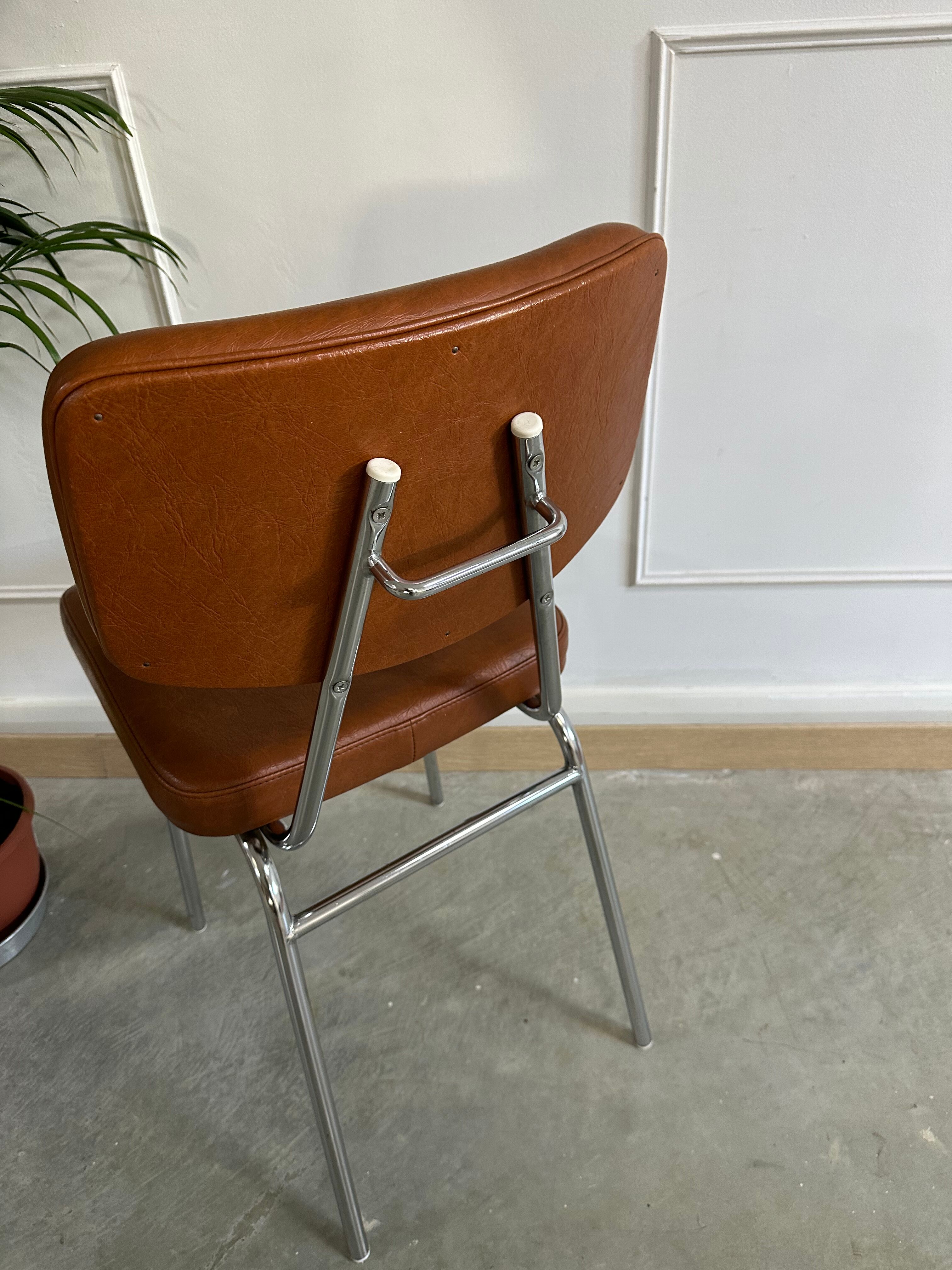 Vintage administrative chair