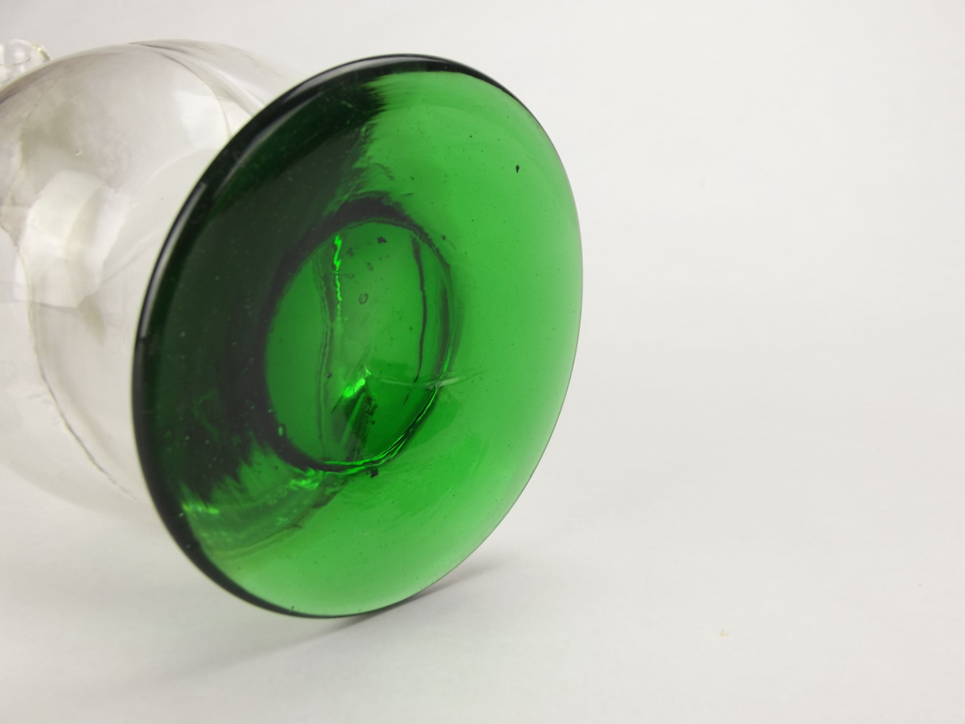 Former Oil/vinegar maker, Guédoufle