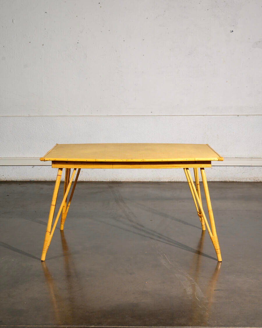 Grande table en bambou pieds Eiffel