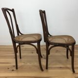 2 chairs in curved wooden and canning