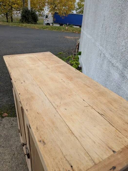 Buffet parisien en bois naturel