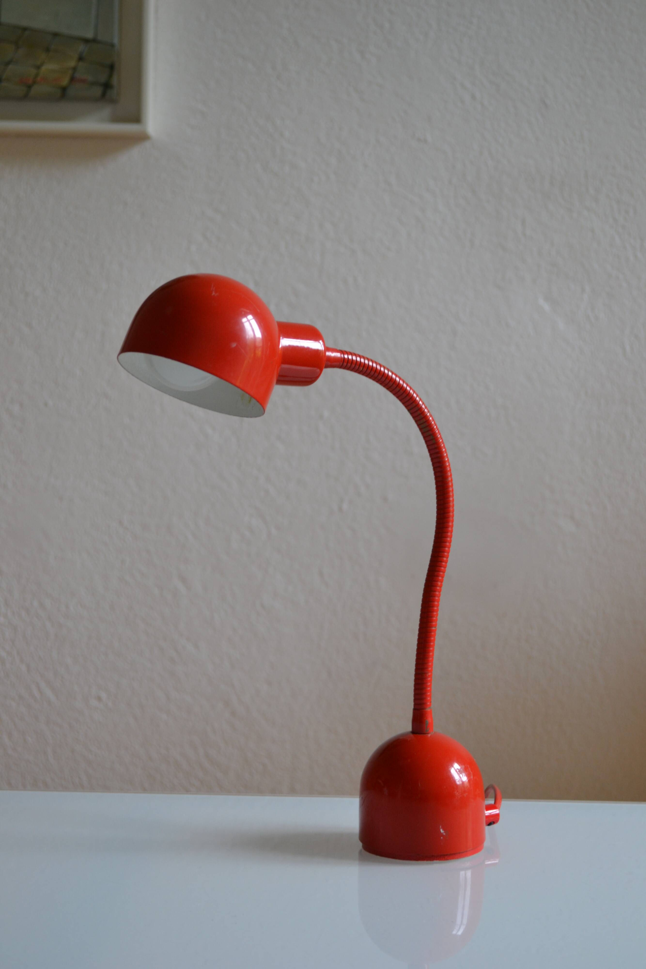 Lampe de bureau vintage France rouge Postmoderniste années 80 1980