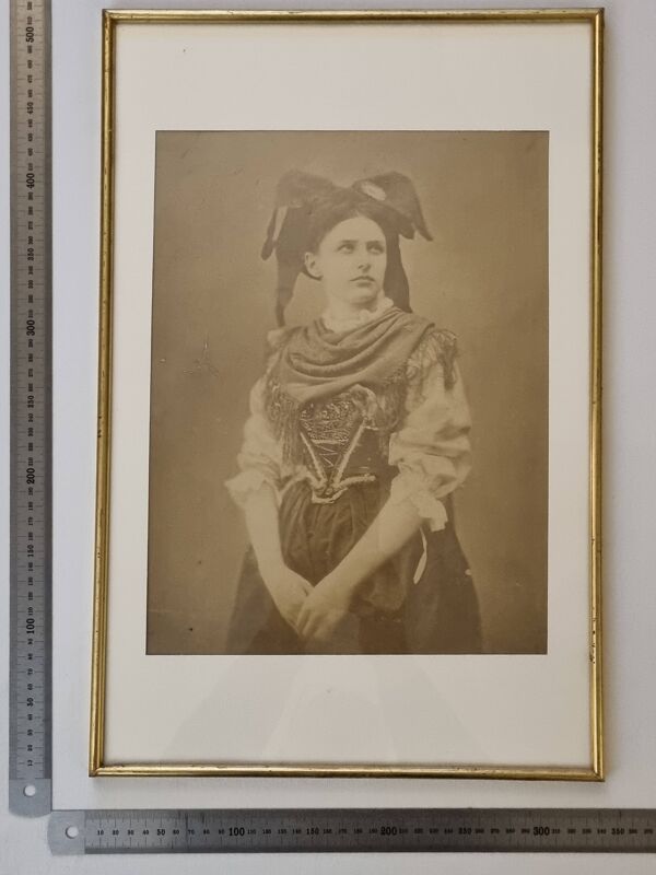 Adolphe Braun  L’Alsacienne grand tirage albuminé encadré, fin XIXe siècle