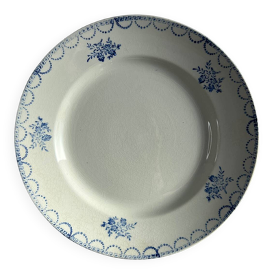 Assiette Saint-Amand au décor floral