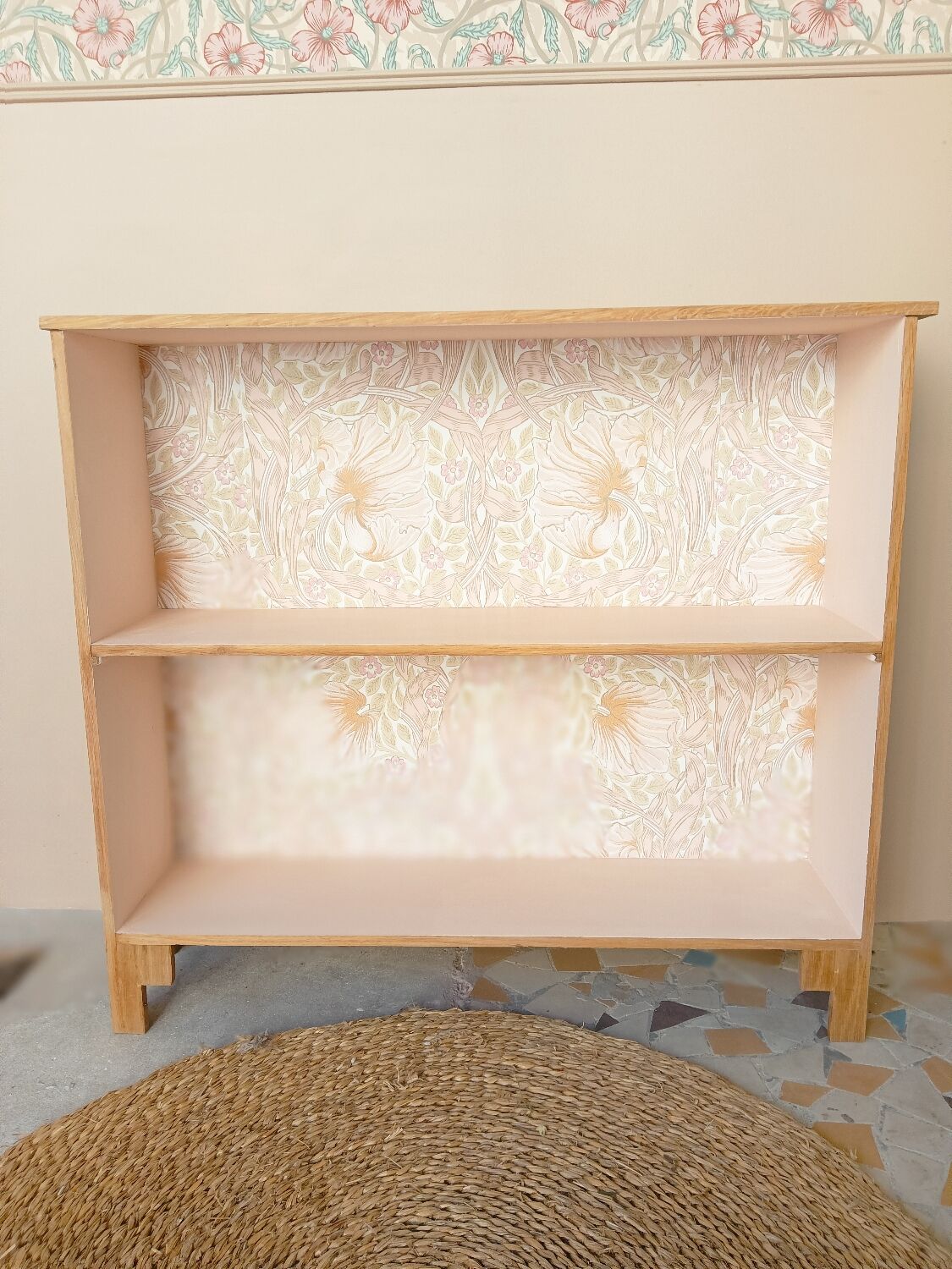 Small pink bookcase and wood