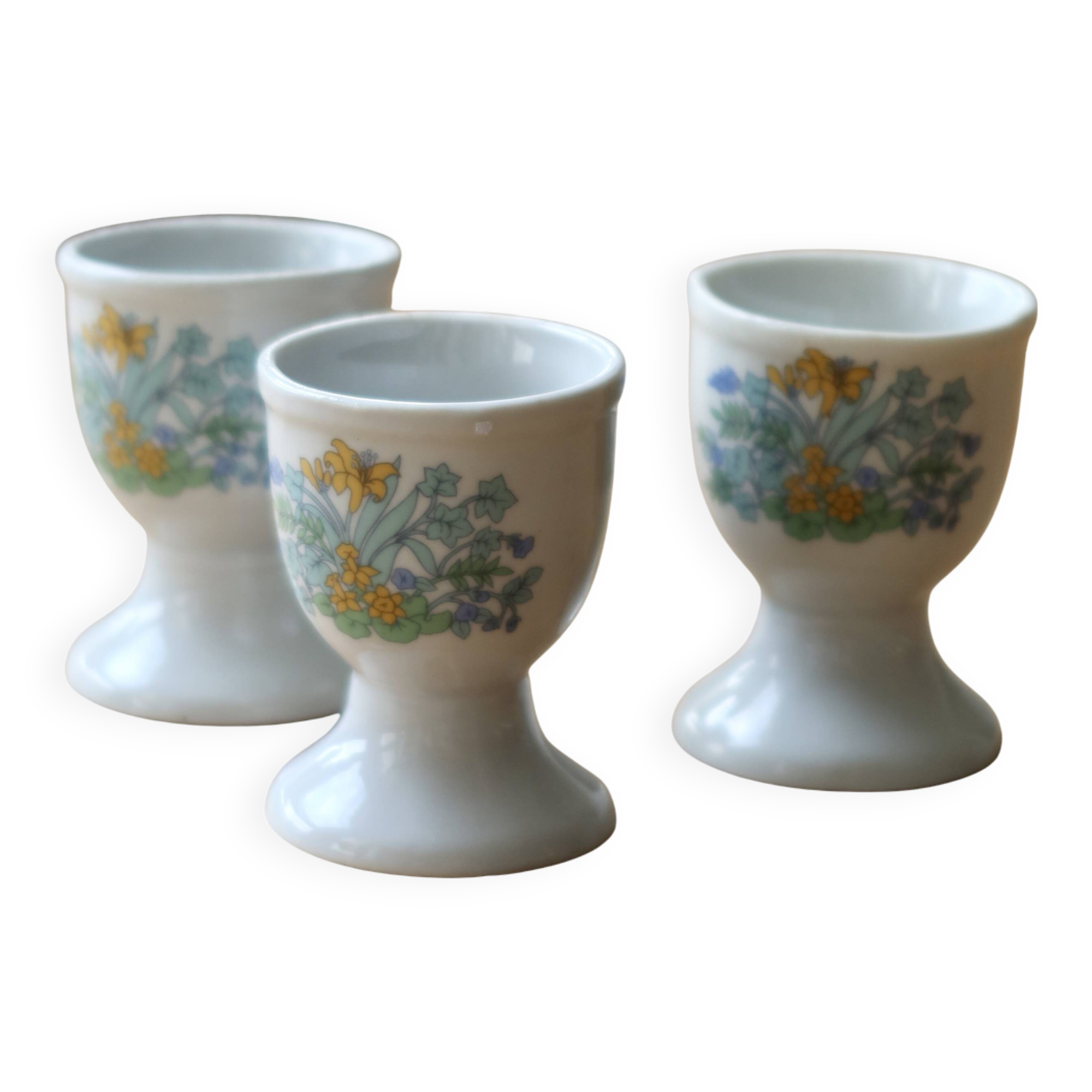 Coquetiers vintage porcelaine blanche motif fleuri