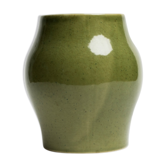 Speckled vase